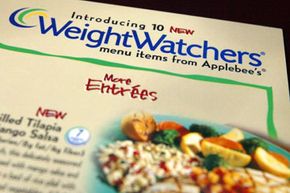 The Weight Watchers Diet helps people set realistic expectations by assigning points to all sorts of foods, including restaurant food. This Applebee's menu lists entrees with Weight Watchers points to make eating out while dieting a guilt-free experience.