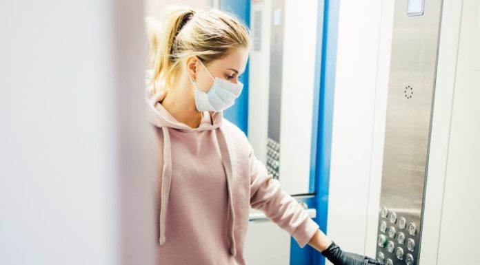 Should You Wear a Face Mask While Walking Outside?