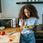 7 Negative Thoughts That Sabotage Your Weight-Loss Goals